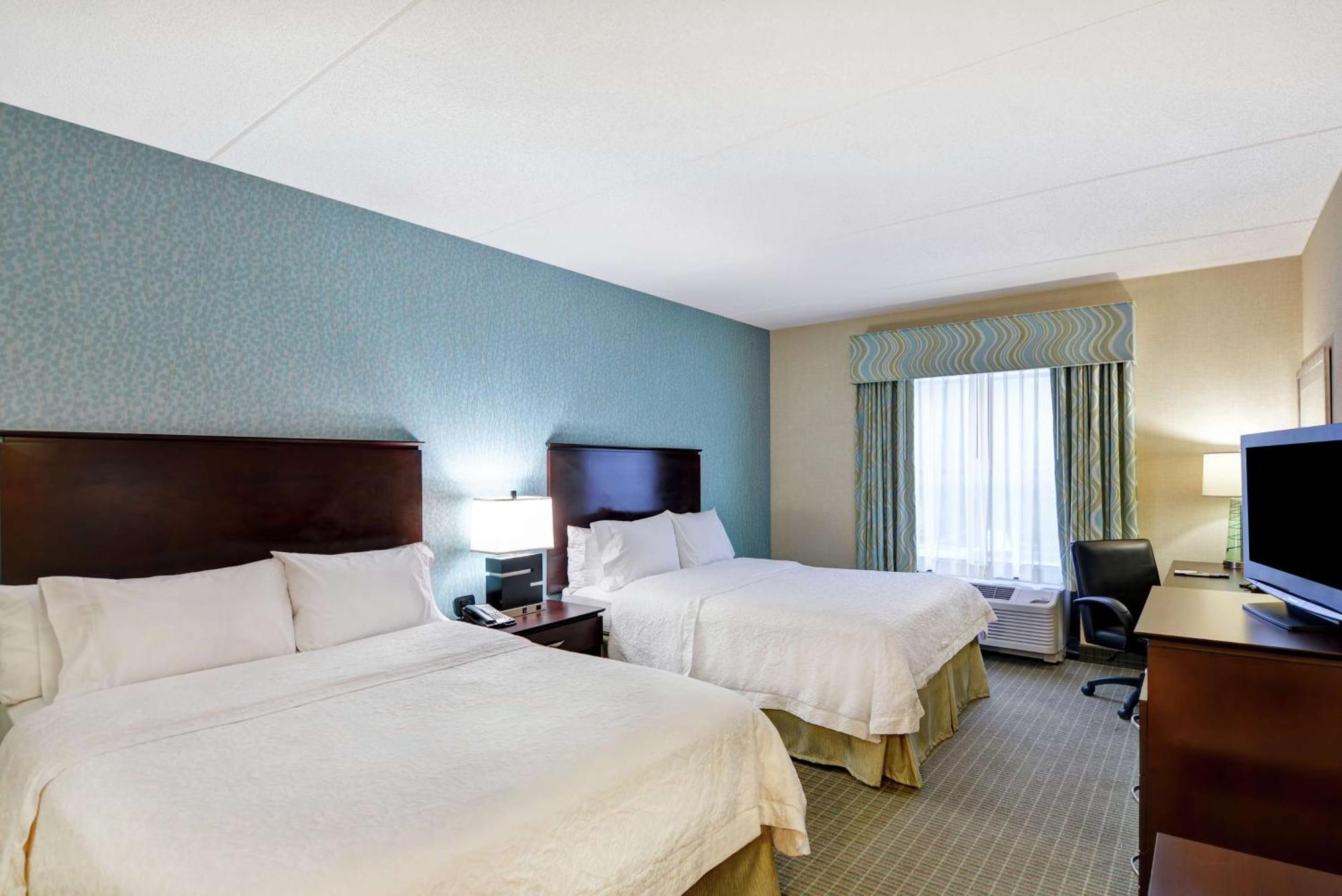 Hotel Hampton &