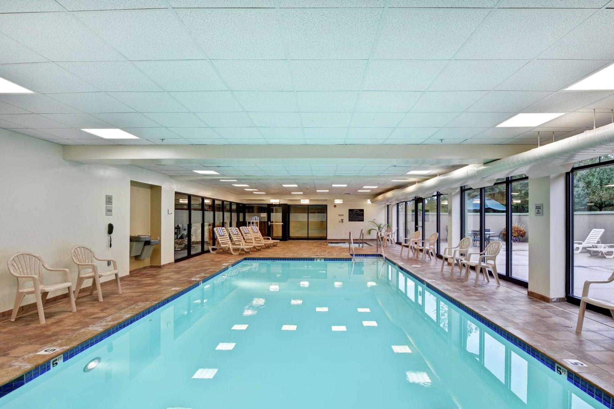 Hotel Hampton & Wilkes-Barre